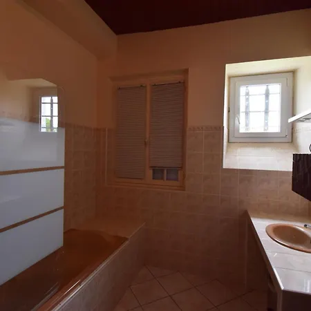 Maison A La Campagne Pour 8 Personnes - Clevacances 3 Cles *