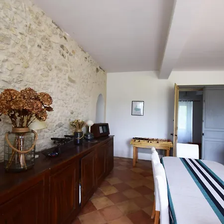 Villa Maison A La Campagne Pour 8 Personnes - Clevacances 3 Cles *